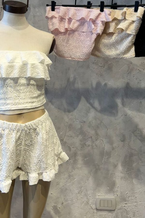TOP STRAPLESS BRODERY