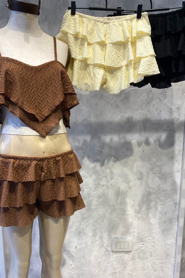 SHORT VOLADOS CROCHET
