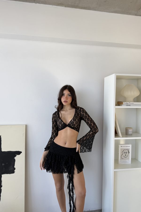 TOP ENCAJE MALENA